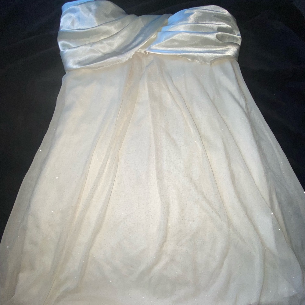 Elegant Strapless White Dress